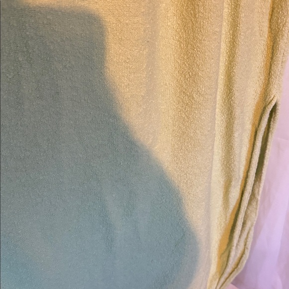 Elegant Lime Midi Dress - Picture 6 of 6